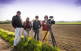 Vlnr Peter Turrini Silke Hassler Ddanielle Proskar Stephan Mussil Kleinriedenthal